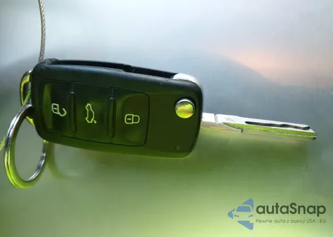 2013 Volkswagen Jetta Se z USA, uszkodzony, nr VIN 3VWDP7AJ1DM369057